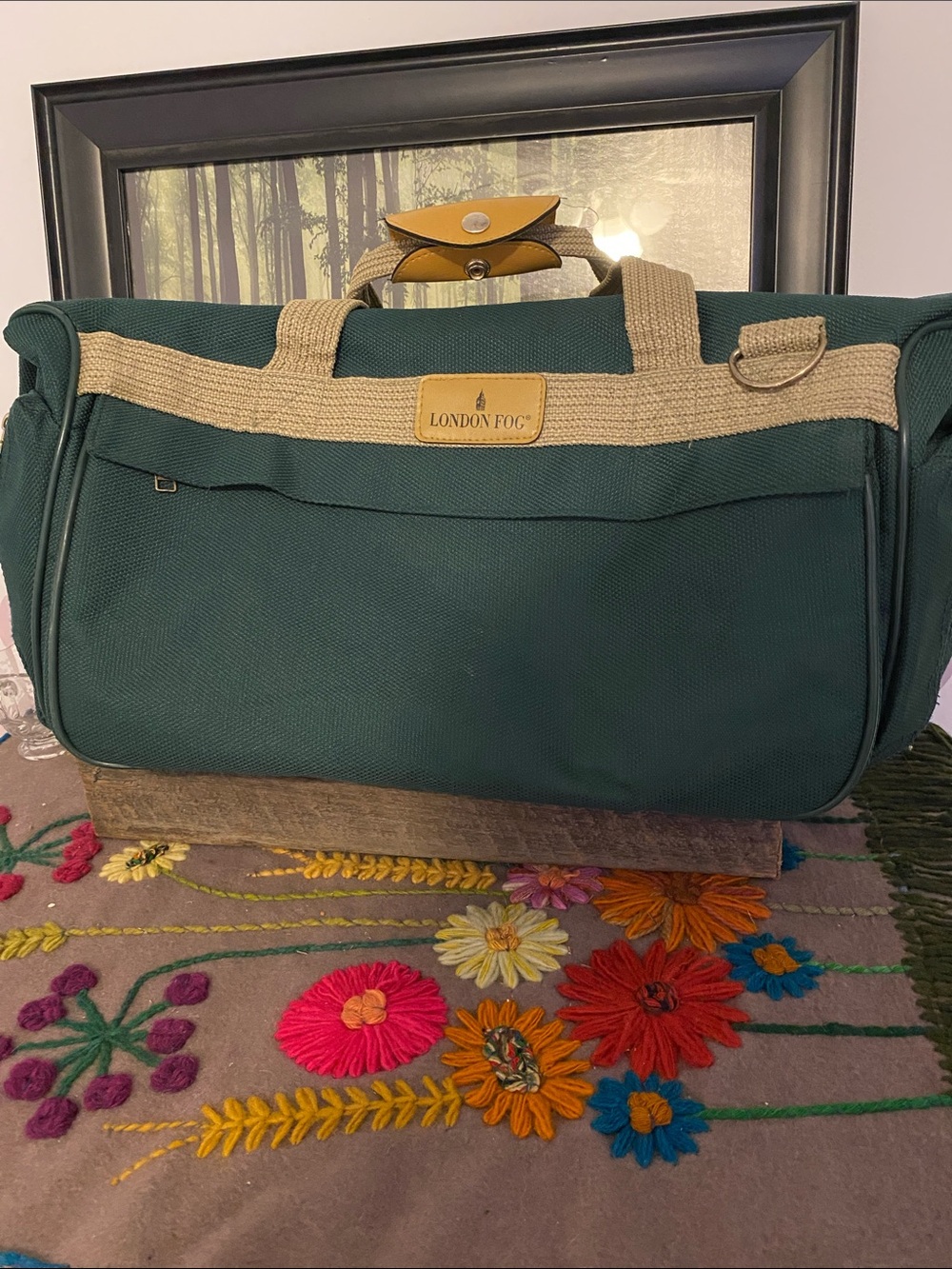 London Fog Dark Green Travel Duffel with Tan Trim,like new but missing a piece